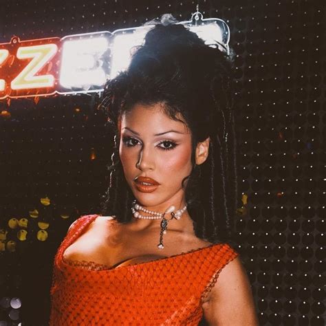 Queenie Sateen Lyrics, Songs, and Albums .